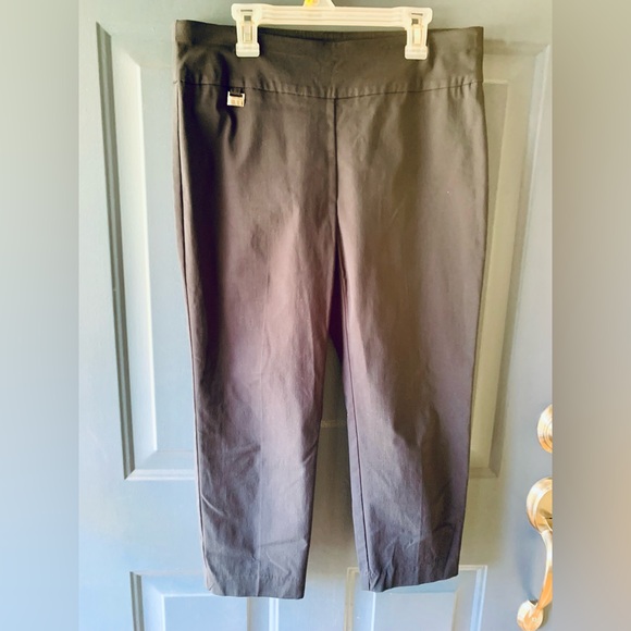 Alfani Women's Dark Blue Capris tummy control design - Picture 2 of 11